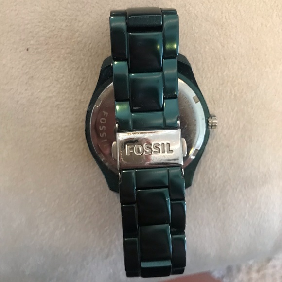 Fossil Watch - Dark Green - Picture 2 of 2